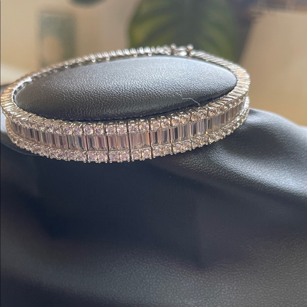 Elegant CZ Sterling silver   Clear diamond Tennis Bracelet